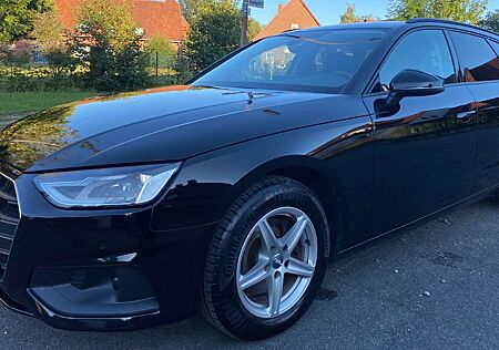 Audi A4 35 TDI S tronic Avant Advanced