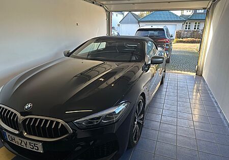 BMW M850i xDrive Cabrio -
