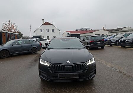 Skoda Octavia Combi First Edition2,0TDI DSG Matrix Nav