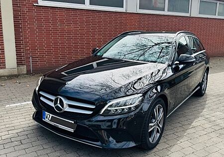 Mercedes-Benz C 200 d T -NAVİ/RFK/FACELİFT