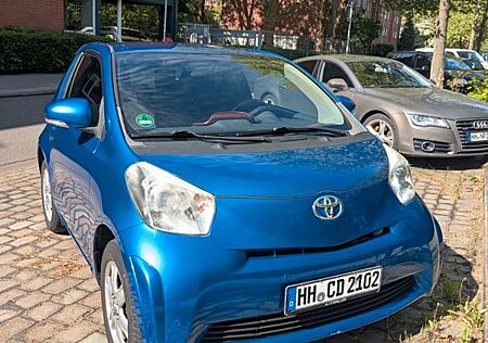 Toyota iQ + 1,0-l-VVT-i +