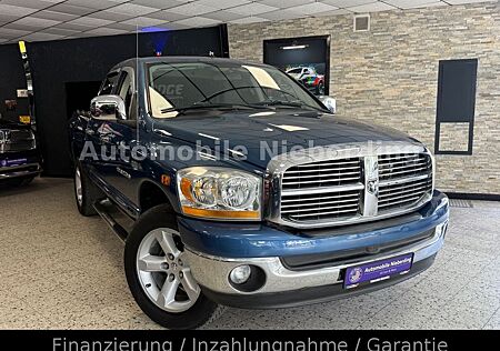 Dodge RAM 1500 5.7 HEMI V8 / 4X4 / Sport / 1.HAND /