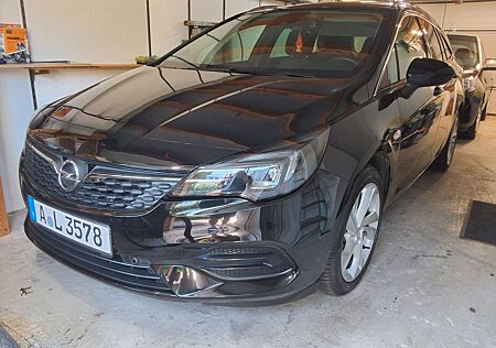 Opel Astra ST 1.2 Direct Inj Turbo 107kW Elegance...