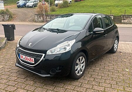 Peugeot 208 *TÜV NEU