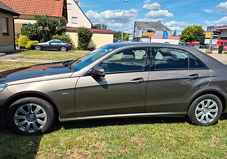 Mercedes-Benz E 200 E -Klasse Lim. CGI BlueEfficiency