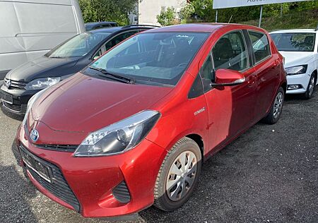 Toyota Yaris Hybrid 1.5 VVT-i Life