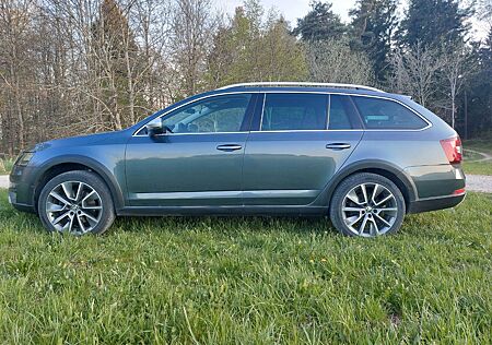 Skoda Octavia 2.0 TDI 184PS DSG 4x4 Scout Comb...