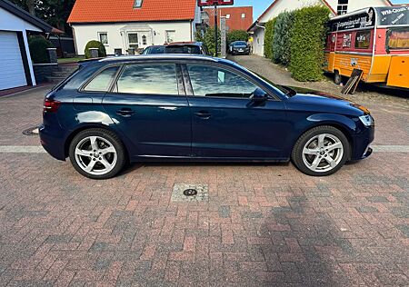 Audi A3 1.0 TFSI S tronic Sportback -