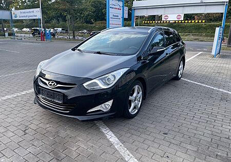 Hyundai i40 cw 5 Star Edition*Navi*Tempomat*Sitzheizung*