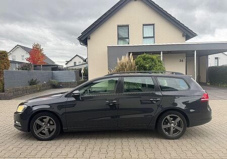 VW Passat gebraucht kaufen VW Passat Volkswagen B7 | 1.6 TDI BlueMotion | TÜV 27 | AHK