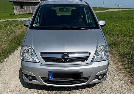 Opel Meriva 1.6 A