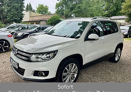 VW Tiguan Volkswagen 2.0 TSI DSG 4MOTION Navi LED Xenon Klima
