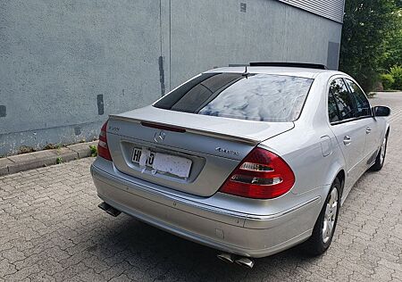 Mercedes-Benz E 350 4MATIC AVANTGARDE Avantgarde