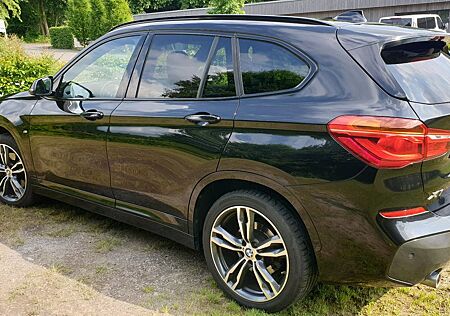 BMW X1 xDrive20d M Sport NAV+LED+AHK+H&K+Leder+19"