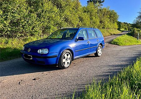 VW Golf Volkswagen 4