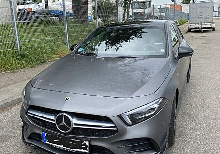 Mercedes-Benz A 35 AMG Mercedes-AMG A 35 4MATIC