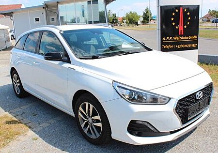 Hyundai i30 1.6 CRDi LEVEL 3 PLUS
