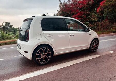 VW Up Volkswagen R-Line LPG MFL R-Kamera SHZ