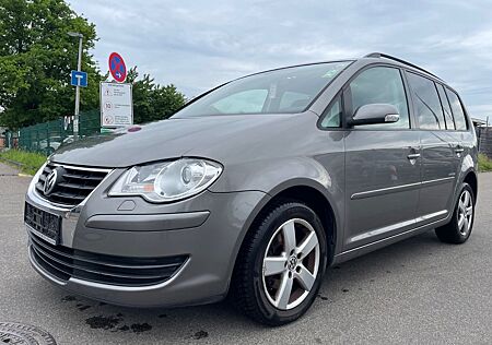 VW Touran Volkswagen United 7 Sitzer