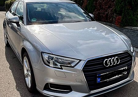 Audi A3 Limousine design 30 TFSI
