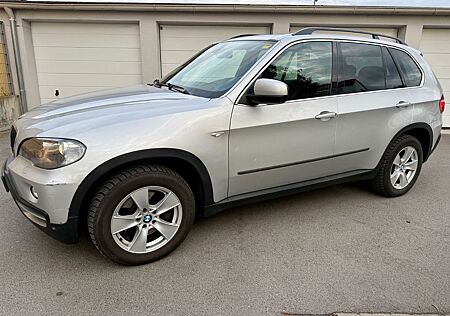 BMW X5 xDrive30d - AHK