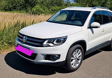 VW Tiguan Volkswagen 1.4 TSI 90kW BlueMot Tech Sport & Sty...