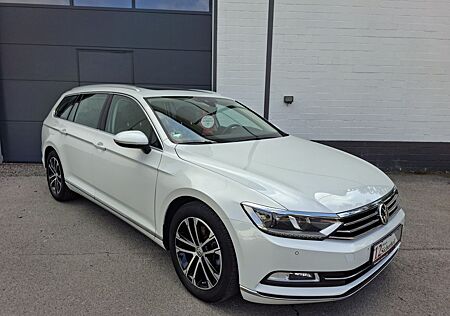VW Passat Volkswagen Highline PANO LED ACC CAM SHZ AID AHK HUD