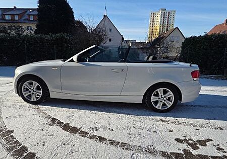 BMW 118i Cabrio - Steuerkette NEU*Leder*SHZ*MFL*Temp