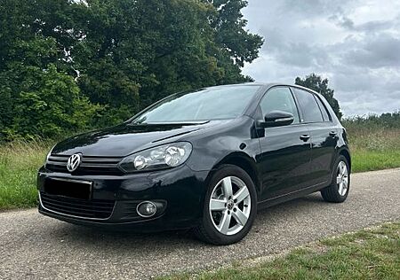VW Golf Volkswagen 1.6 TDI Trendline Style