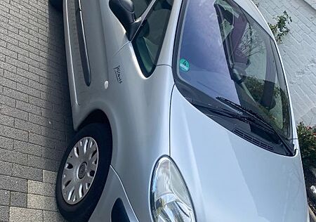 Citroën Xsara Picasso 1.8 16V Exclusive Exclusive