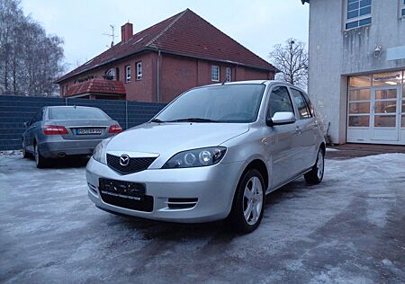 Mazda 2 Lim. 1.4 Active TOP ZUSTAND,TÜV NEU