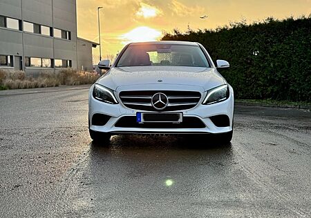 Mercedes-Benz C 220 d 4MATIC Autom. -