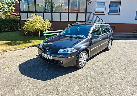 Renault Megane Grandtour 1.6 Navi /Sounds./ Sportfedern