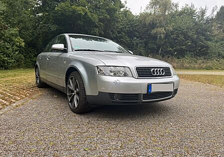 Audi A4 1.9TDI 74 kW - TÜV NEU