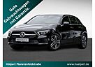 Mercedes-Benz A 180 PROGRESSIVE PANO KAMERA LED NAVI SITZHEIZU