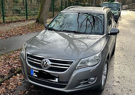 VW Tiguan Volkswagen 1.4 TSI mit AHK schwenk+ Steuerkette Neu