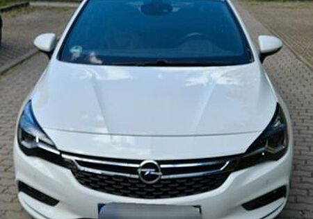Opel Astra ST 1.4 S/S Ultimate [Matrix, AHZV, Standh]