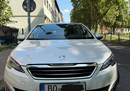 Peugeot 308 Active BlueHDi 120 STOP & START Active