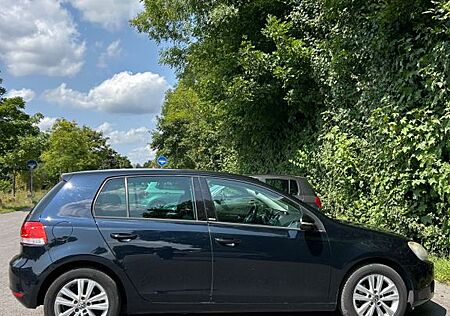 VW Golf Volkswagen 1.2 TSI 63 kW Style Style