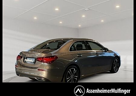 Mercedes-Benz A 200 Progressive +MBUX+Wide+Navi+AHK+Cam+SpurW