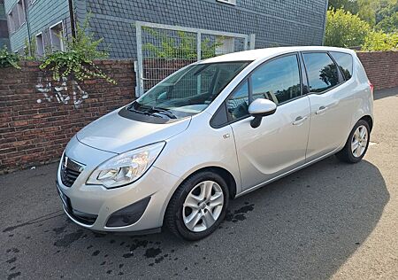 Opel Meriva B Design Edition