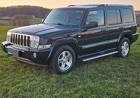 Jeep Commander 4,7 Limited Schw/Schw ATM ca. 75tkm