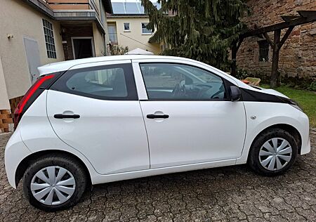 Toyota Aygo (X) Aygo (X) 1,0-l-VVT