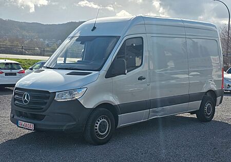 Mercedes-Benz Sprinter III Kasten FWD 211/215 CDI FWD L2