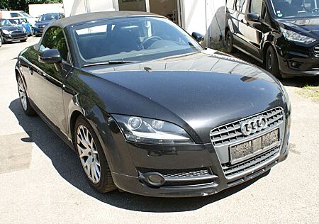 Audi TT Coupe/Roadster 2.0 TFSI Roadster