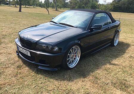 BMW 330Ci -