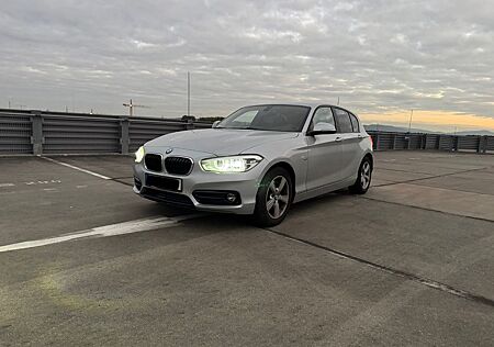 BMW 118i Sport Line Sport Line