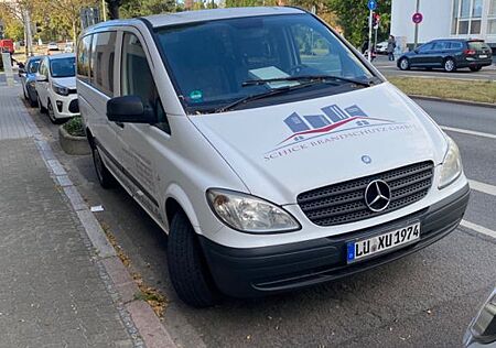 Mercedes-Benz Vito CDI 111 / 9 Sitzer