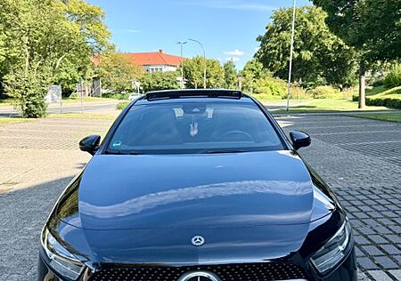 Mercedes-Benz A 200 d DCT -