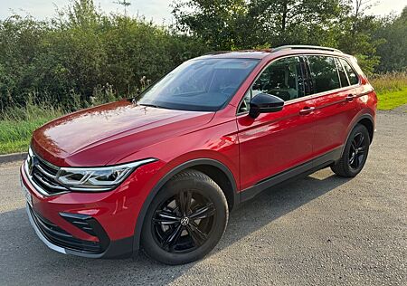 VW Tiguan Volkswagen 1.5 TSi 150 PS URBAN SPORT DSG,AHK,Sound